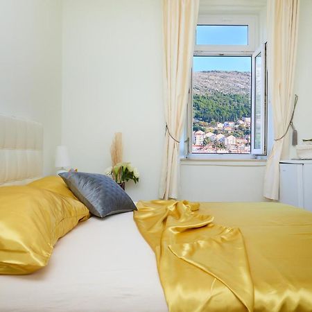 Spacious 4 Bedroom Dubrovnik Apartment Exterior photo