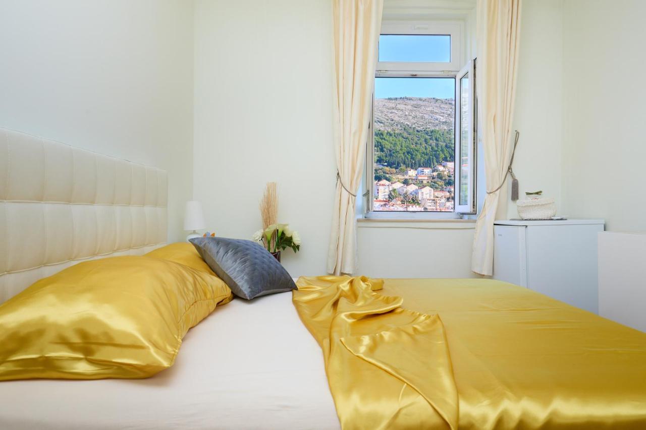 Spacious 4 Bedroom Dubrovnik Apartment Exterior photo